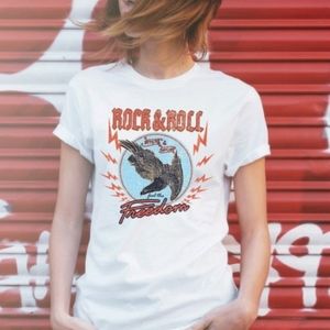 4 Pack - Ivory Rock n Roll Eagle Graphic T…